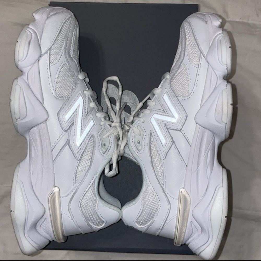 9060 NB purchases from NB website. No longer available online or in store.